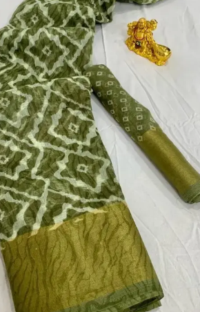 Beautiful Attractive Printed Cotton Blend Saree